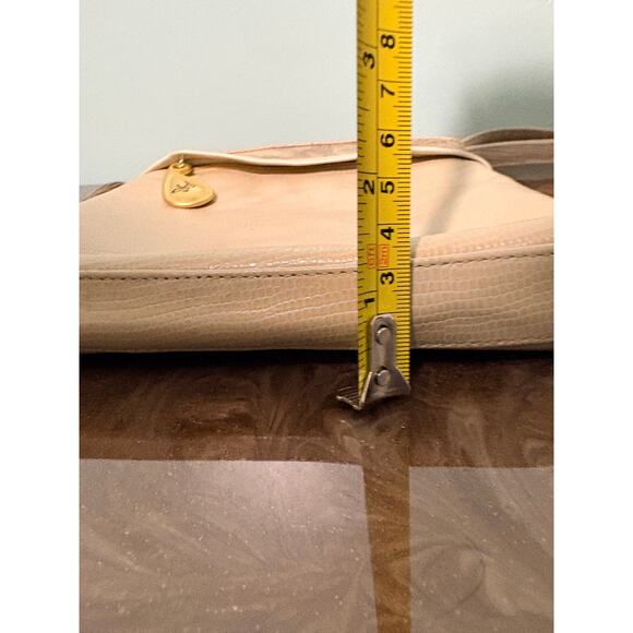 Accents by Sharif Vintage Crossbody Leather Purse Flower - Picture 13 of 16